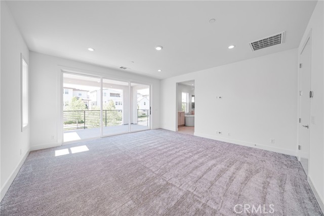 Detail Gallery Image 16 of 31 For 121 Wild Flower, Lake Forest,  CA 92630 - 5 Beds | 5 Baths