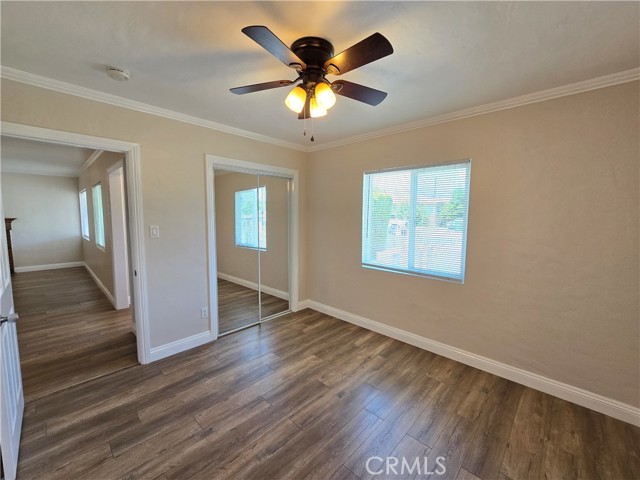 Detail Gallery Image 8 of 18 For 11417 Amboy Ave, San Fernando,  CA 91340 - 3 Beds | 1 Baths