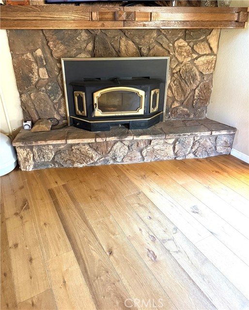 Detail Gallery Image 11 of 25 For 984 Pinon Rd, Pinon Hills,  CA 92372 - 3 Beds | 2/1 Baths