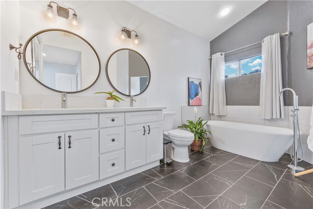 15689 Ladera Vista Drive, Chino Hills CA: https://media.crmls.org/medias/d4ab4744-8995-42a5-87b6-c9c2acdcf31d.jpg