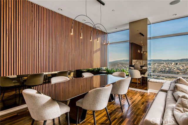 Detail Gallery Image 9 of 21 For 900 W Olympic Bld 38d,  Los Angeles,  CA 90015 - 2 Beds | 3 Baths