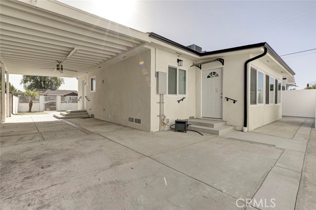 Detail Gallery Image 24 of 26 For 13327 Strathern St, North Hollywood,  CA 91605 - 3 Beds | 2 Baths