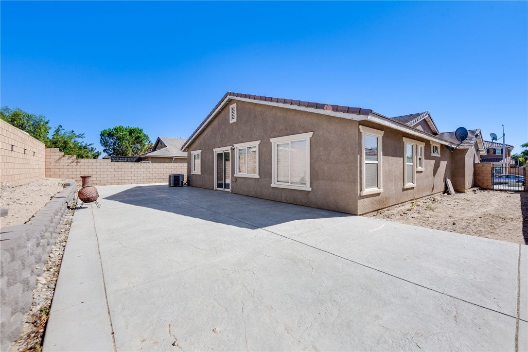 Detail Gallery Image 26 of 28 For 38133 Cima Mesa Dr, Palmdale,  CA 93552 - 3 Beds | 2 Baths