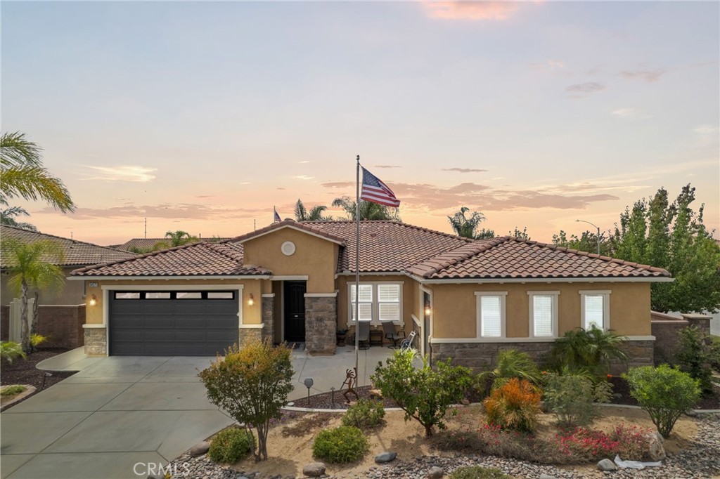 34571 Mistletoe Lane