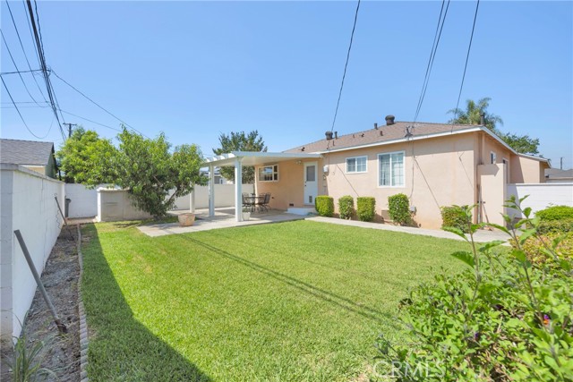 4736 Vangold Avenue, Lakewood CA: https://media.crmls.org/medias/d4af0286-dccc-4de0-a263-266eb9a8f2c9.jpg