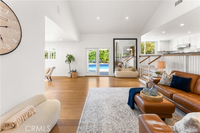 23721 Sarda Road, Valencia CA: https://media.crmls.org/medias/d4afc980-dc79-456f-b45c-609d1933bfe7.jpg