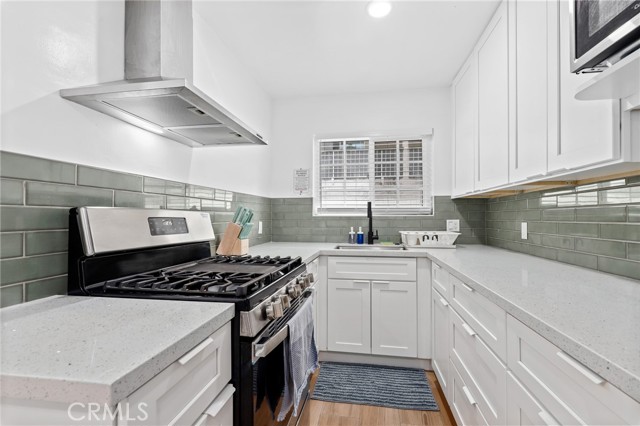 Detail Gallery Image 12 of 36 For 315 S Garnsey St, Santa Ana,  CA 92701 - – Beds | – Baths