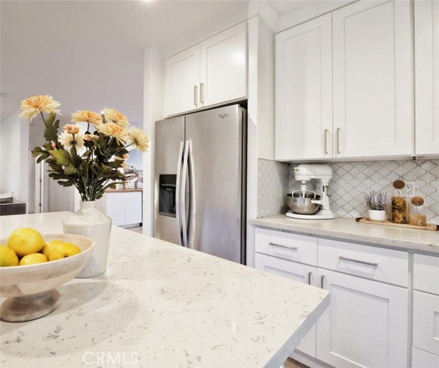 5435 W 76th Street, Los Angeles CA: https://media.crmls.org/medias/d4b00371-1af8-4756-944f-ae6739e424e8.jpg
