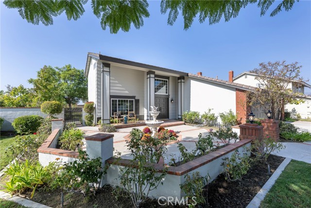 Detail Gallery Image 3 of 73 For 5151 Avenida De Amor, Yorba Linda,  CA 92886 - 4 Beds | 2/1 Baths