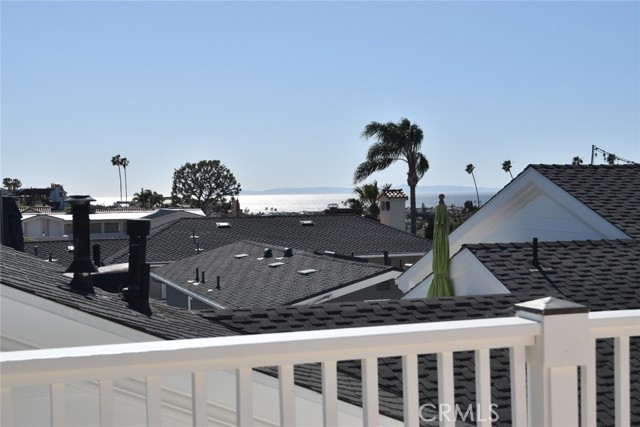 Detail Gallery Image 37 of 40 For 2521 2nd, Corona Del Mar,  CA 92625 - 3 Beds | 3 Baths