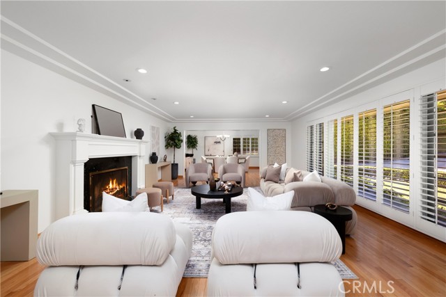 840 W Orange Grove Avenue, Arcadia CA: https://media.crmls.org/medias/d4b16b8e-c88a-49a5-8753-7fbc1fdcbaba.jpg