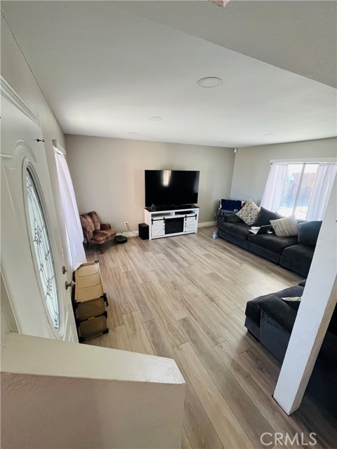 Detail Gallery Image 7 of 30 For 11559 Parakeet Ct, Moreno Valley,  CA 92557 - 4 Beds | 2/1 Baths