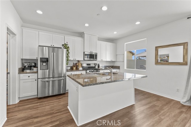 Detail Gallery Image 15 of 67 For 36802 Cascina Ln, Beaumont,  CA 92223 - 3 Beds | 2/1 Baths