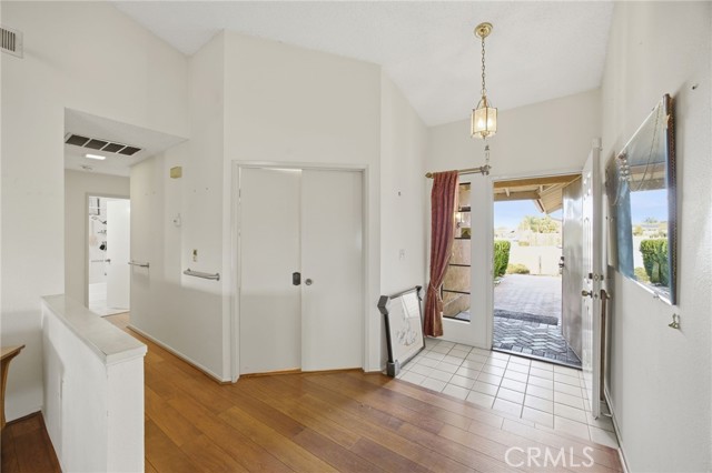 26661 Potomac Drive, Menifee CA: https://media.crmls.org/medias/d4b251e2-ed71-4161-be7d-589d14728a3b.jpg