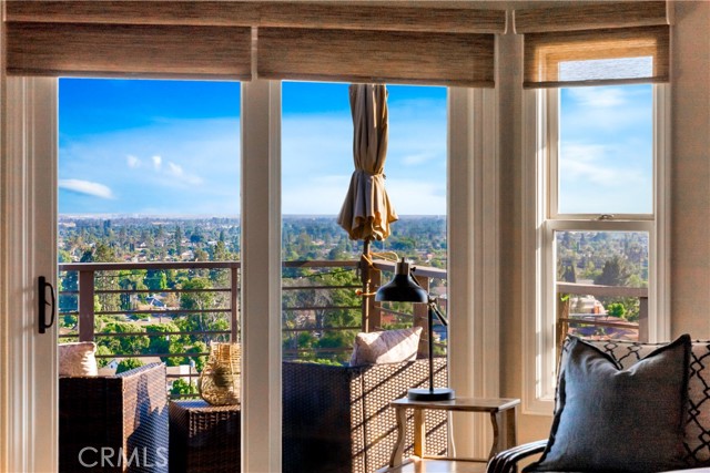 3636 E Longridge Drive, Orange CA: https://media.crmls.org/medias/d4b28ffa-017f-4d1e-9ab4-e7da73be8caa.jpg
