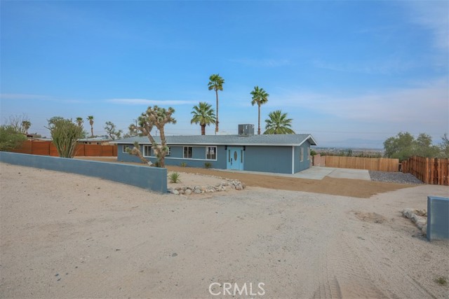 Detail Gallery Image 1 of 1 For 73028 Manana Dr, Twentynine Palms,  CA 92277 - 3 Beds | 2 Baths