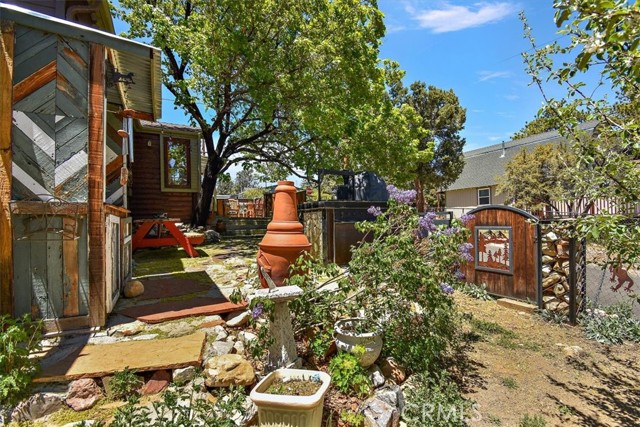Detail Gallery Image 28 of 38 For 227 Santa Barbara Ave, Sugarloaf,  CA 92386 - 3 Beds | 2 Baths