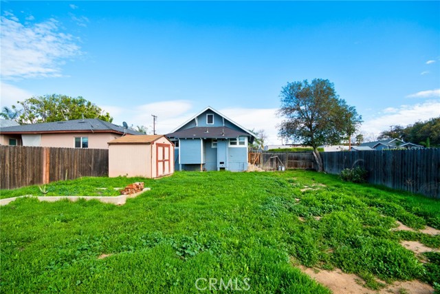 2493 Northbend Street, Riverside CA: https://media.crmls.org/medias/d4b35f53-d5fa-433c-a2dd-e6f6db79d68d.jpg