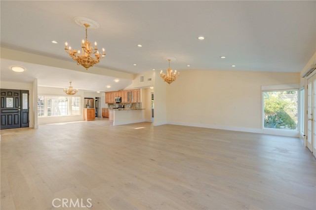 Detail Gallery Image 9 of 41 For 29 Silver Spring Dr, Rolling Hills Estates,  CA 90274 - 4 Beds | 2 Baths