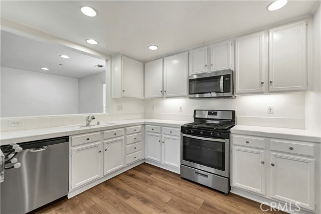 Detail Gallery Image 17 of 28 For 40 Three Vines Ct, Ladera Ranch,  CA 92694 - 2 Beds | 2 Baths