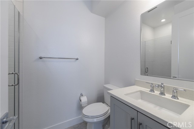 Detail Gallery Image 5 of 24 For 210 Abacus, Irvine,  CA 92618 - 3 Beds | 3/1 Baths