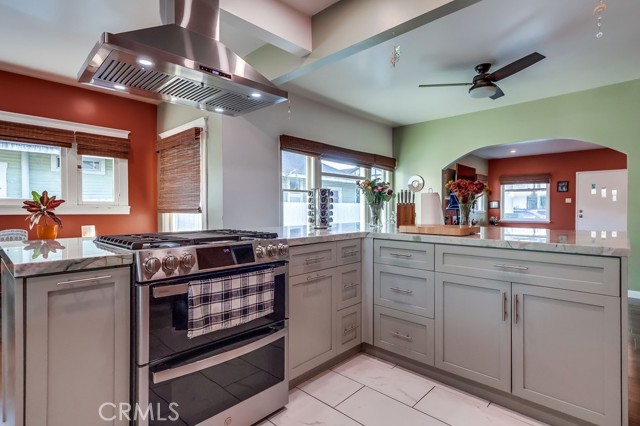 Detail Gallery Image 21 of 63 For 456 Cherry Ave, Long Beach,  CA 90802 - 3 Beds | 4 Baths