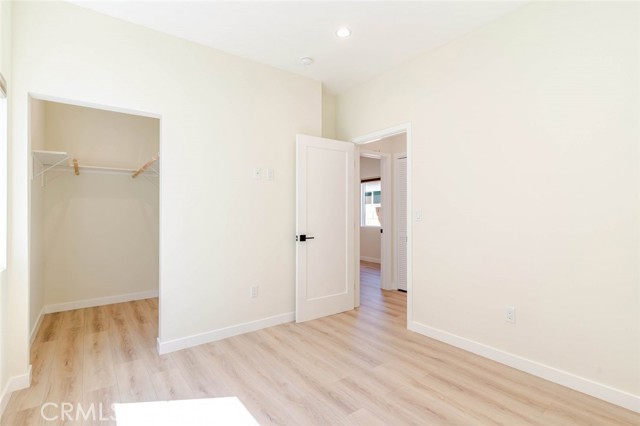 Detail Gallery Image 9 of 15 For 11937 1/2 Burton, North Hollywood,  CA 91605 - 2 Beds | 2 Baths