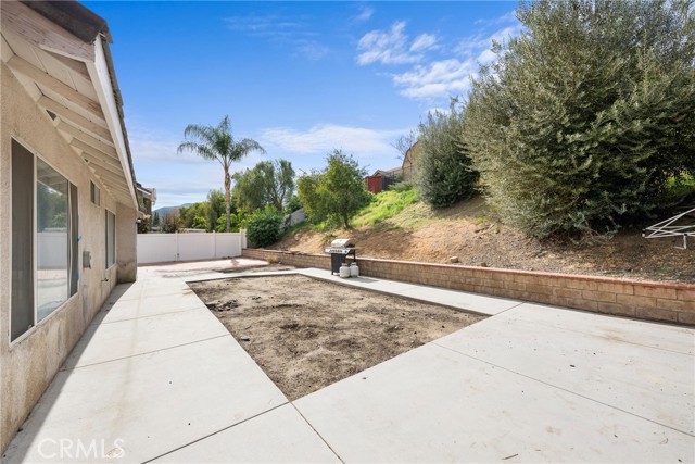 Detail Gallery Image 10 of 43 For 32009 Bourges, Lake Elsinore,  CA 92530 - 3 Beds | 2 Baths