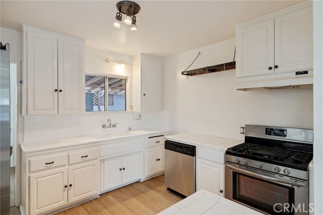 Detail Gallery Image 14 of 41 For 2313 Curtis, Redondo Beach,  CA 90278 - 3 Beds | 2 Baths