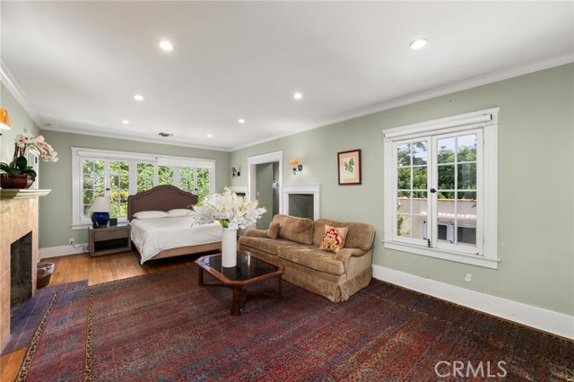 Detail Gallery Image 30 of 35 For 2027 N Highland Ave, Los Angeles,  CA 90068 - 6 Beds | 3 Baths