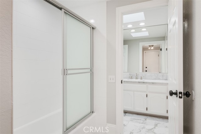 Additional pool bathroom