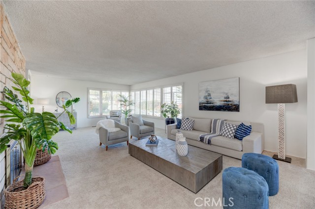 760 Via Del Monte, Palos Verdes Estates, California 90274, 4 Bedrooms Bedrooms, ,3 BathroomsBathrooms,Residential,Sold,Via Del Monte,SB23007953