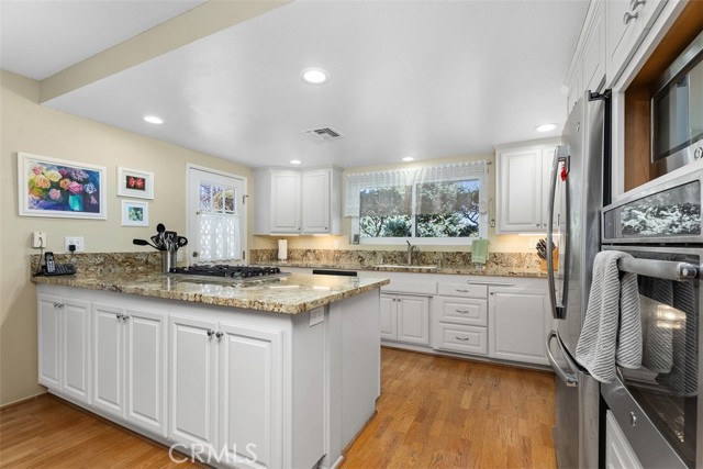 Image 11 of 33 For 4282 Crystal