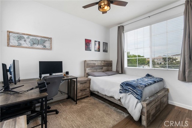 Detail Gallery Image 27 of 38 For 27563 Weeping Willow Dr, Valencia,  CA 91354 - 4 Beds | 2/1 Baths