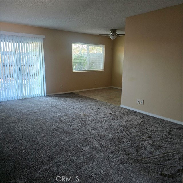 Detail Gallery Image 5 of 16 For 2046 Calle Diablo, Hemet,  CA 92545 - 2 Beds | 1 Baths