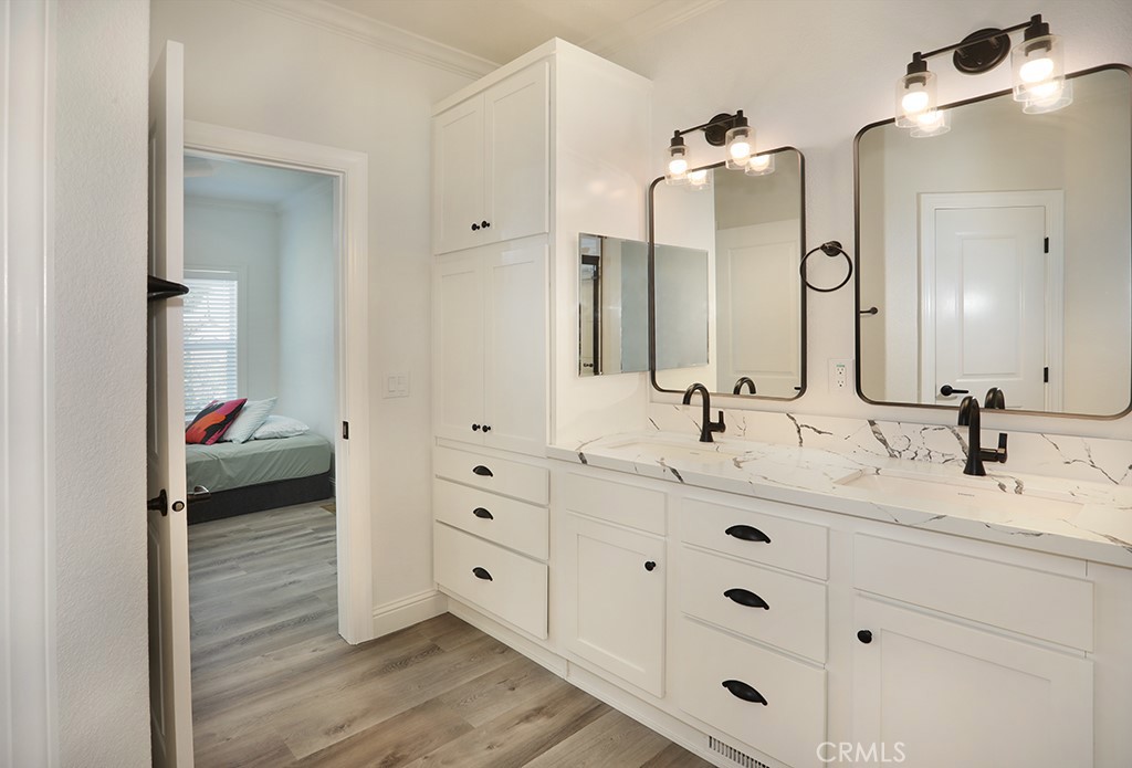 MLS #OC26167395 image #24