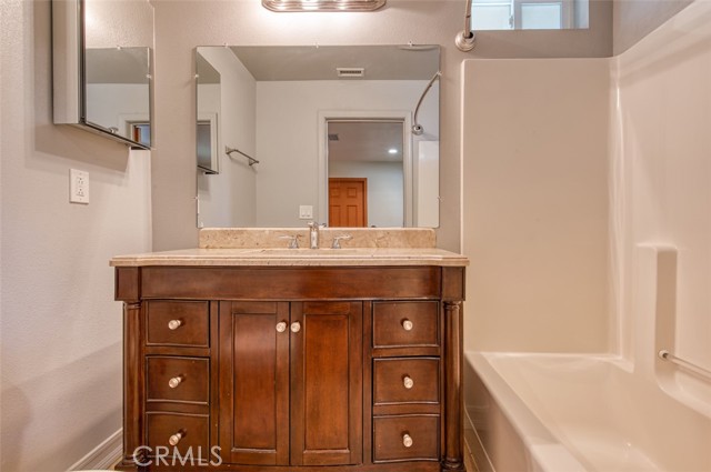 Detail Gallery Image 22 of 28 For 18771 Oriente Dr, Yorba Linda,  CA 92886 - 3 Beds | 2 Baths