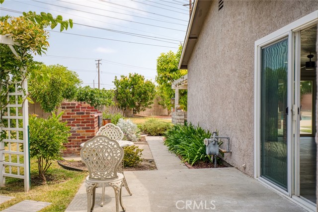 Image 18 of 27 For 7751 La Mesa Way