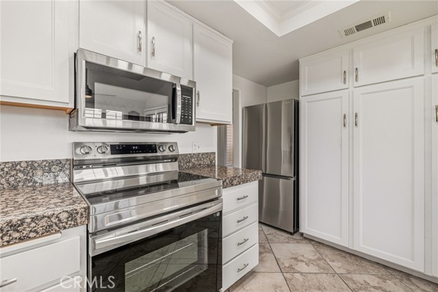 Detail Gallery Image 17 of 59 For 41927 Preston Trl, Palm Desert,  CA 92211 - 2 Beds | 2 Baths