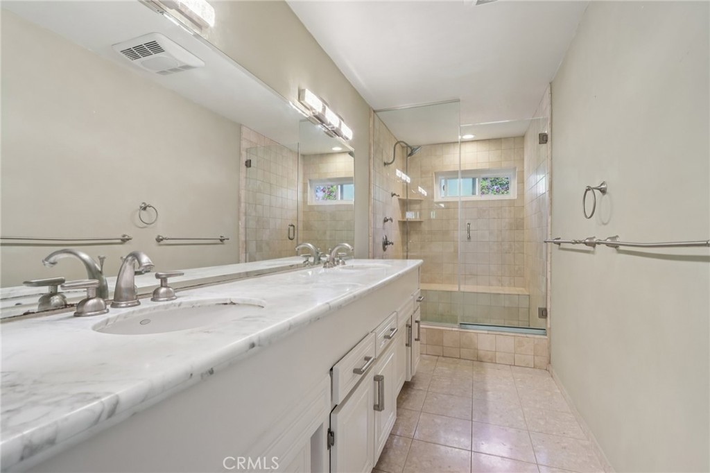 MLS #SR25265177 image #12