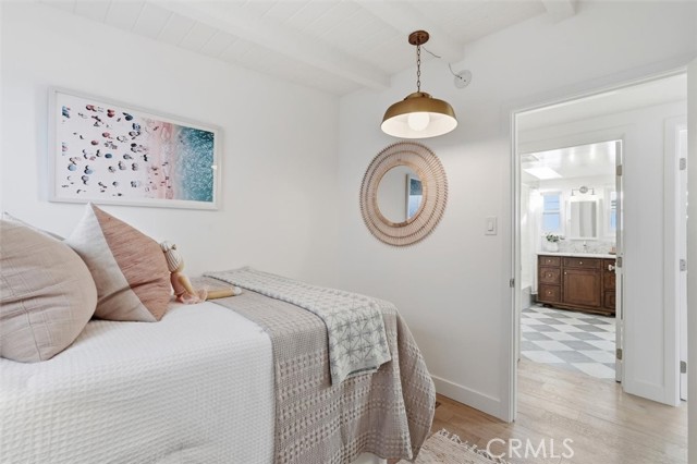Detail Gallery Image 21 of 52 For 436 1st St, Manhattan Beach,  CA 90266 - 4 Beds | 2/1 Baths