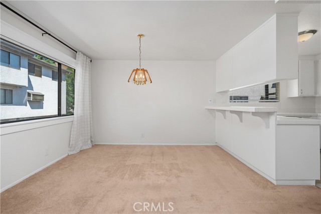 Detail Gallery Image 10 of 26 For 26007 Alizia Canyon Dr a,  Calabasas,  CA 91302 - 3 Beds | 2/1 Baths