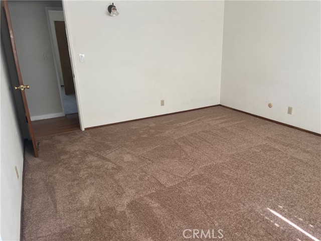 1040 Valencia Street, Costa Mesa CA: https://media.crmls.org/medias/d4c1853f-4981-4220-af8a-d89dffefd819.jpg