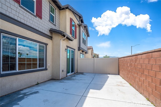 Detail Gallery Image 38 of 39 For 16022 Aventurine Ln, Chino,  CA 91708 - 3 Beds | 2/1 Baths