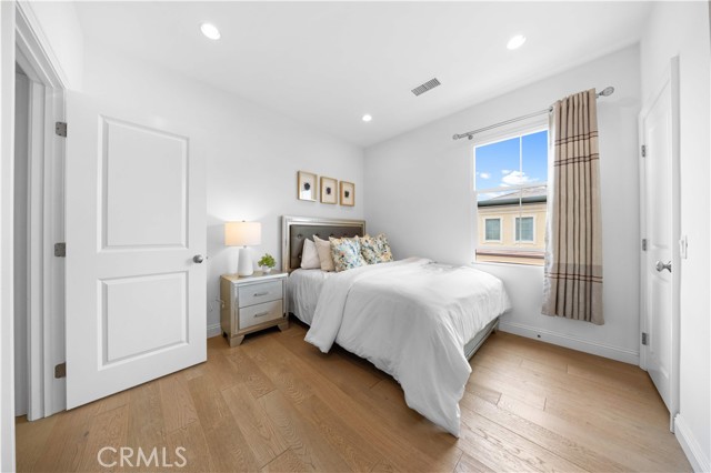 Detail Gallery Image 26 of 63 For 163 Rodeo, Irvine,  CA 92602 - 3 Beds | 2/1 Baths