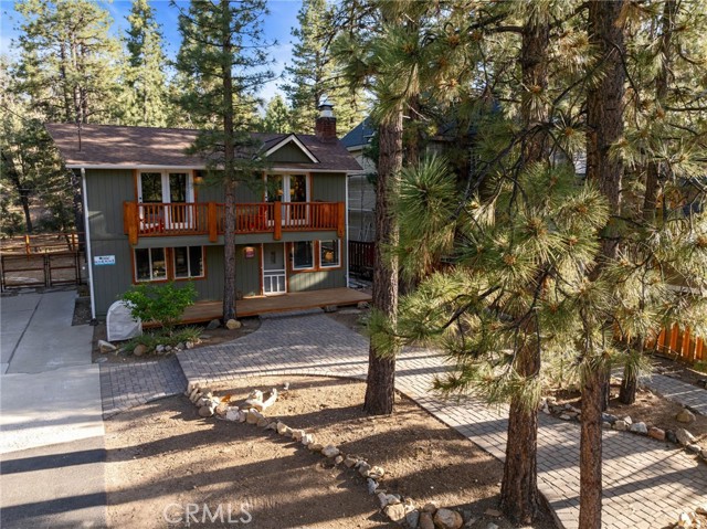 2300 Manzanita Ln, Big Bear City, CA 92314