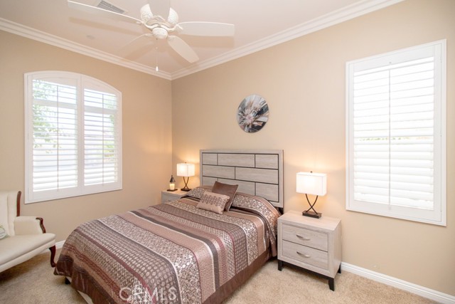 464 Whitney Peak, Beaumont CA: https://media.crmls.org/medias/d4c358ac-422e-422d-a7b0-2f27d52216cb.jpg