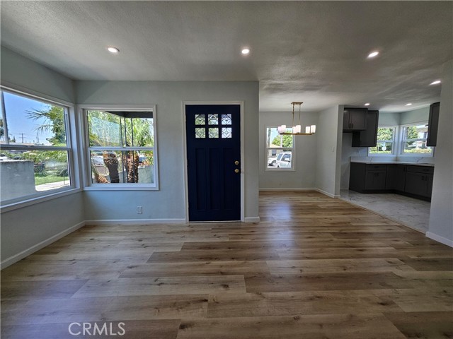 4618 E Linsley Street, Compton CA: https://media.crmls.org/medias/d4c40ef5-3d9b-4daa-a6d8-6a53482c1895.jpg
