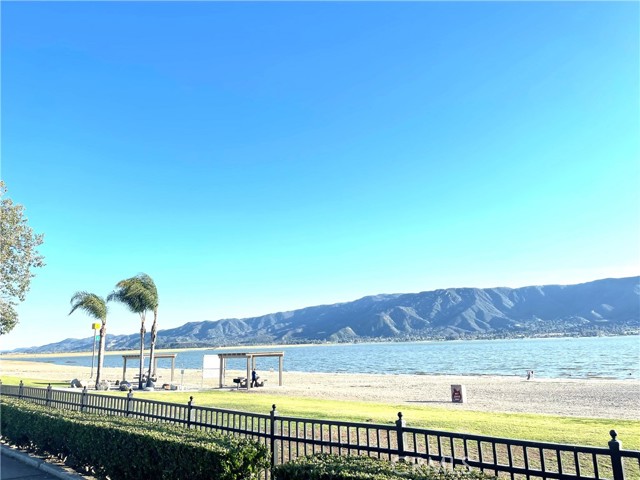 29157 Sunforest, Lake Elsinore CA: https://media.crmls.org/medias/d4c45baa-ed90-48d4-b1d9-d780d3edfc83.jpg