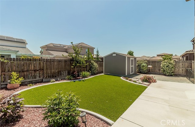 Detail Gallery Image 45 of 53 For 1523 N Ryan Ave, Clovis,  CA 93619 - 5 Beds | 4 Baths
